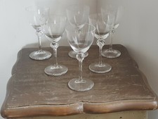 BELLE SERIE DE 6 VERRES A LIQUEURS EN CRISTAL DE DAUM MODELE BOLERO N°2