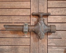 Gros robinet bronze ancien - bronze,