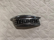 EMBLEME GAUCHE  TRIUMPH