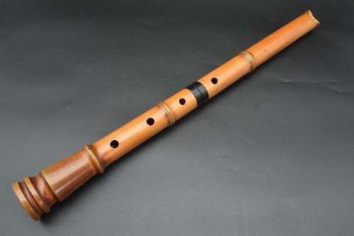 Ancien instrument flûte - ancien,