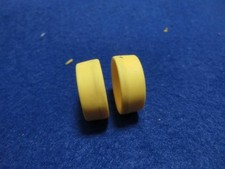 Pneu Tamiya Mini 4x4 petit diamètre faible hauteur décalé jaune d'occasion