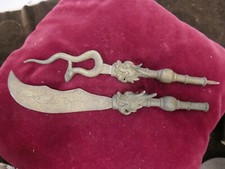 2 tetes de hallebarde bronze