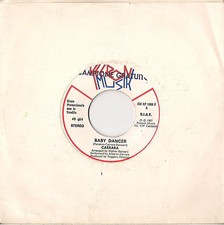 Disco 45 Tours Carrara –