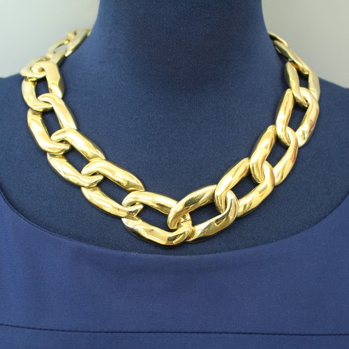 Collier carré vintage - , yves
