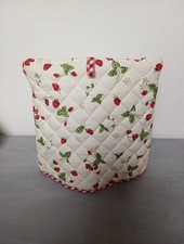  Couvre Théière Cosy Matelassé Motif Fraises Clayre Eef Déco Cuisine D'occasion 