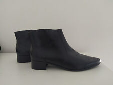 Bottines en cuir femme