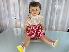 Poupée d'artiste ancienne