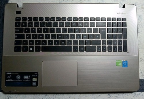 Clavier avec plasturgie - avec,
