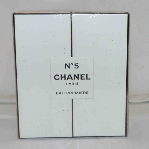 Rare boîte eau première - eau,
