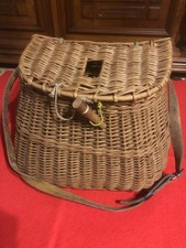 ANCIEN PANIER DE PÊCHE EN