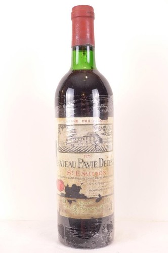 Saint émilion château - saint-émilion, pavie