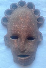 IMPOSANT MASQUE EN TERRE CUITE