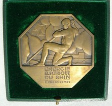 Superbe medaille art deco - superbe,