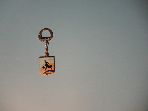 Rare porte clé émaillé les - émaillé, (les