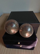 Paire ancienne de boules de