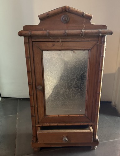 Meuble armoire poupée - meuble,