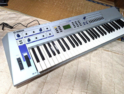 Yamaha cs2x control synthsizer - control,