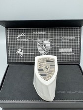 Porsche 2025 Pylon Desk Crest