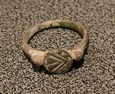 Bague médiévale A Déterminer !