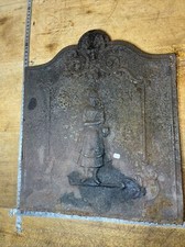 N.2 Ancienne plaque de cheminée ￼en Fonte  19eme  9,2 Kilos Décors Femme
