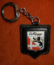 Porte-clés lingerie Féminine Erotica LE BAS CALLIPYGE blason sur cuir