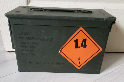 Boite caisse munitions - de,