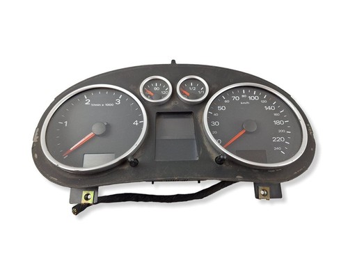 Audi 2002 essence - a2,