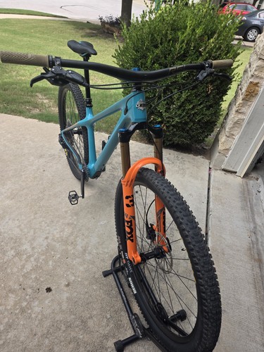 2022 yeti arc medium - yeti,