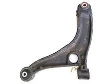 Triangle inferieur avant droit