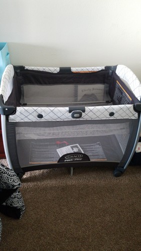 Graco pack play portable - graco,