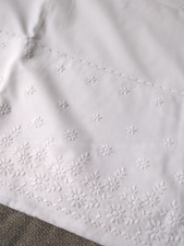 DRAP ancien BRODÉ + 2 Taies