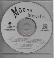 Honey Bee | Moose (2) | Comme