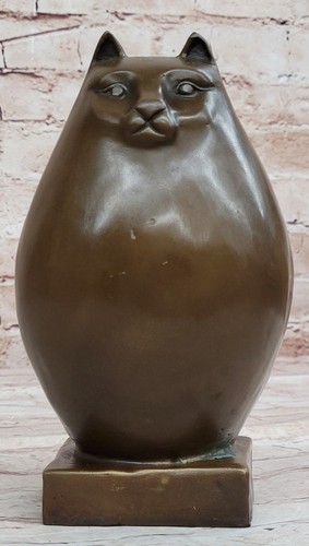 Sculpture En Bronze Chat Ronde