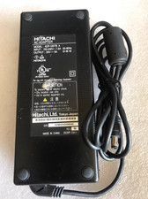 Hitachi Adaptateur secteur