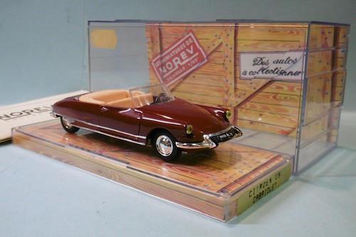 Norev citroen ds - -,