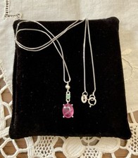 RUBIS cabochon , ÉMERAUDE OR BLANC 14k / ARGENT COLLIER PENDENTIF CHAÎNE Ancien