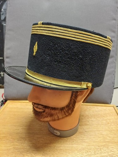 Ancien képi militaire - , de