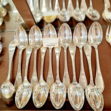 ERCUIS Lot 12 CUILLERES a