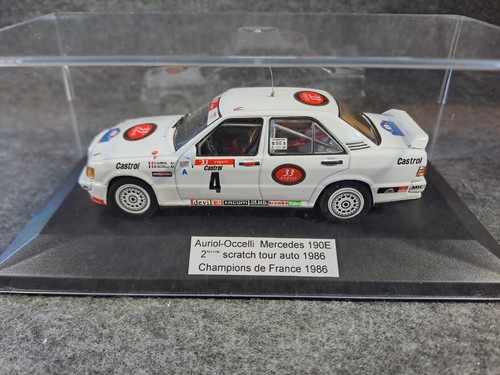 Miniature mercedes 190 - miniature,