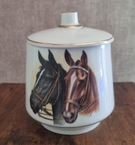 Pot porcelaine couvercle - pot, à