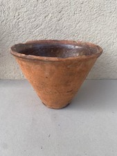 ancien pot à résine des