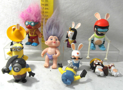 Lot petites figurines - 6,