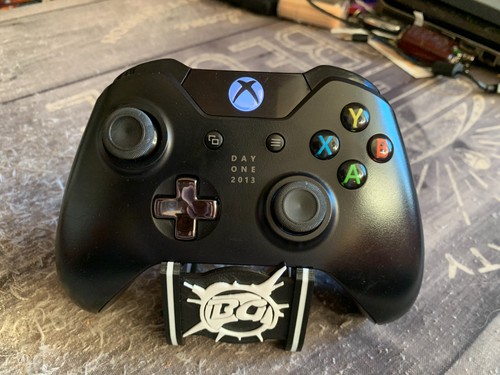 Manette collector xbox day one - collector,