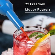 Flair Bartender bartending