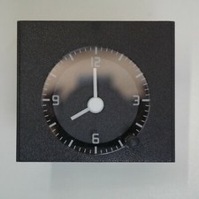 Renault Clio Williams 16S montre NEUVE et d’origine Renault 7700830614