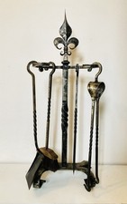 Nécessaire de cheminée