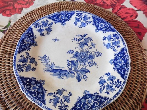 Ancienne assiette terre fer - terre,