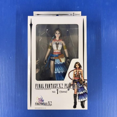 Play arts yuna figurine 1 - yuna,