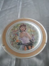 ASSIETTE PORCELAIN ANCIENNE