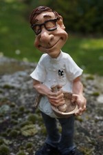 01499688  FIGURINE METIER